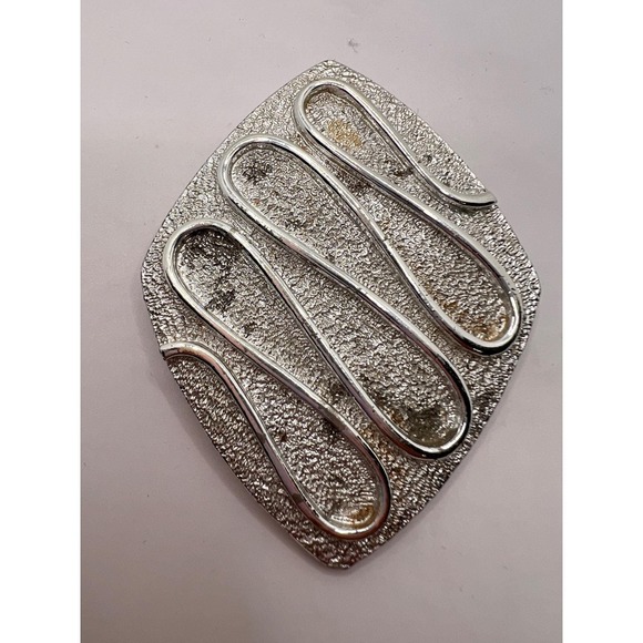 Sarah Coventry Jewelry - Vintage 1960s Sarah Coventry "Silvery Nile" Silver Tone Abstract Brooch Pendant